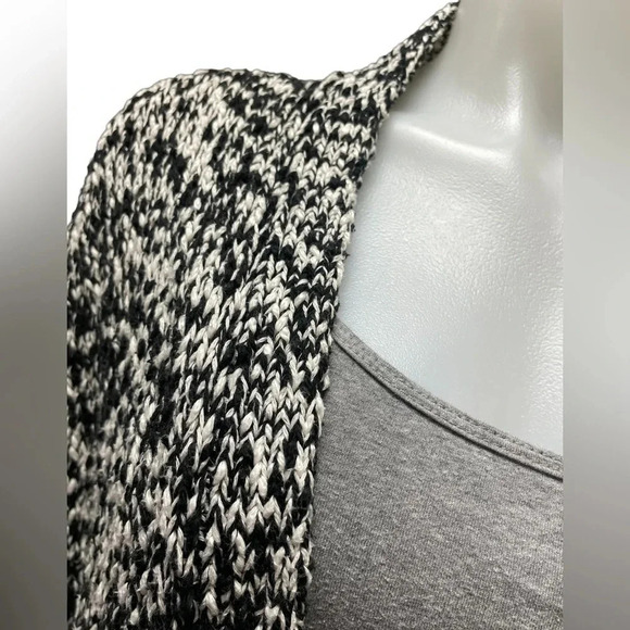 Talula Knit Open Cardigan Black and White Size XXS - Picture 3 of 9